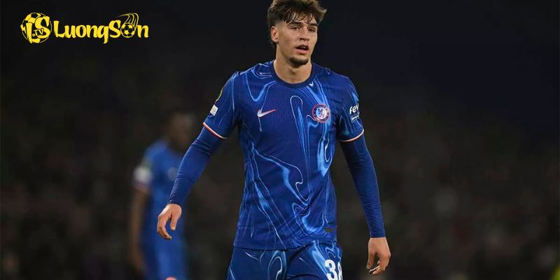 Bàn thắng đáng nhớ và câu chuyện triệu hồi của Marc Guiu